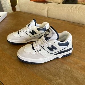 NEW WITHOUT BOX New Balance 550 in Navy